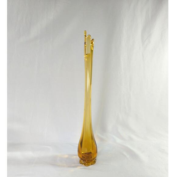 Vintage MCM Viking Amber Glass Swung Vase 6 Petal Base 17" - Picture 3 of 7